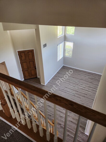Building Photo - 5885 Indian Point Dr