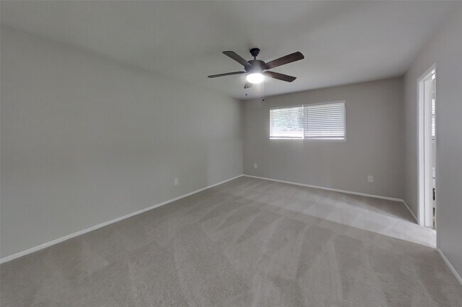 Building Photo - 3619 Maple Glen Dr