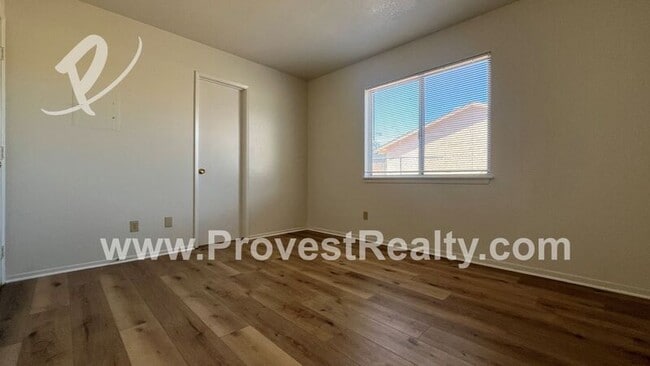 Building Photo - 21350 Laguna Rd