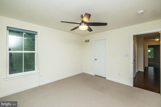 Building Photo - 401 Wynstone Ct