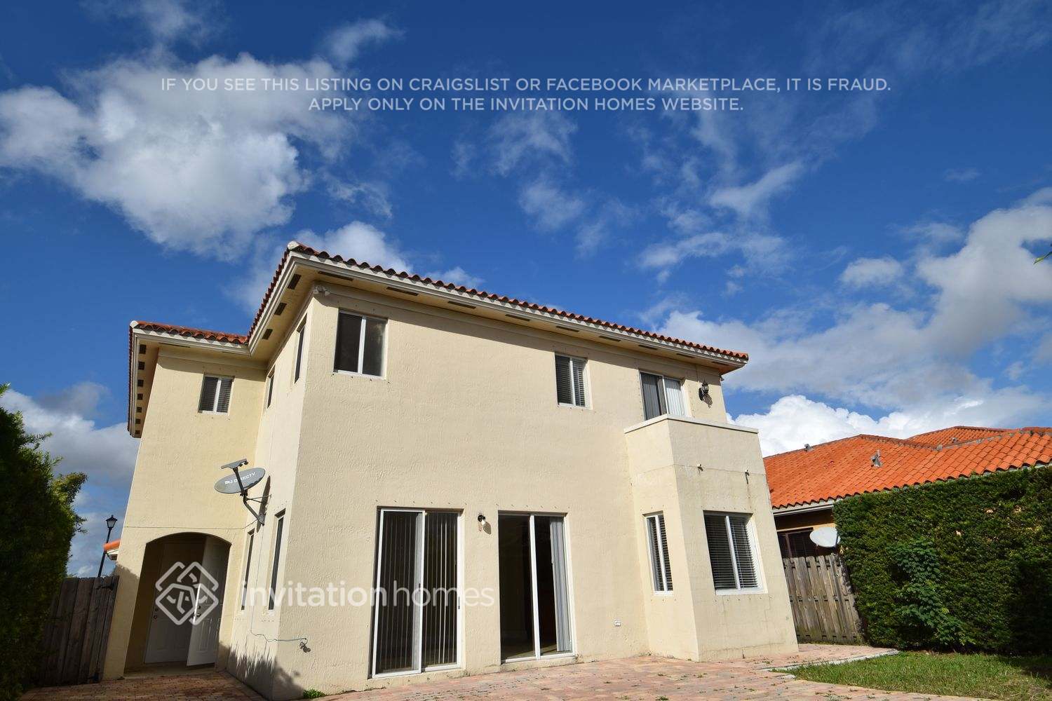 Building Photo - 15350 SW 23rd St