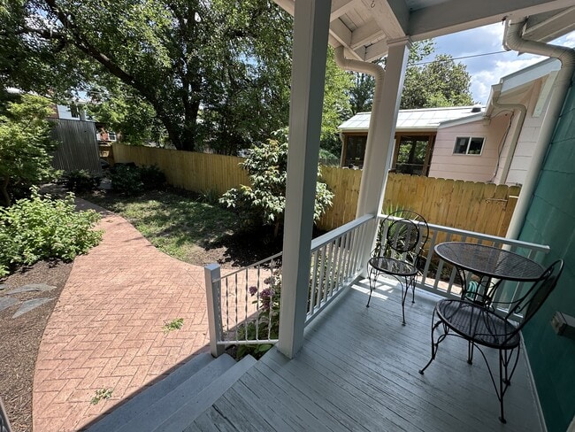 Building Photo - 3332 Grayland Ave