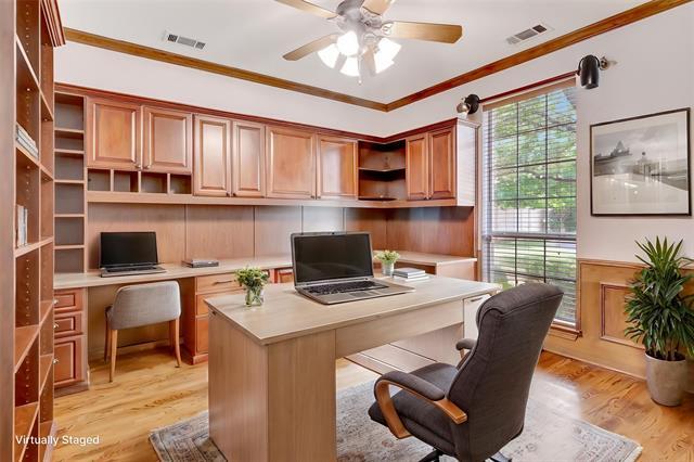 Building Photo - 501 Preston Ct