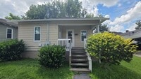 Building Photo - Nice, Renovated Cottage