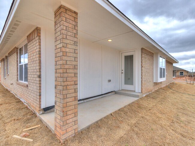 Building Photo - Beautiful New Home!
