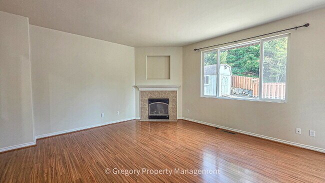 Building Photo - 6920 137th Pl SE