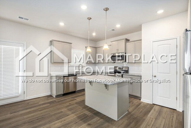 Building Photo - 104 Asher Dr
