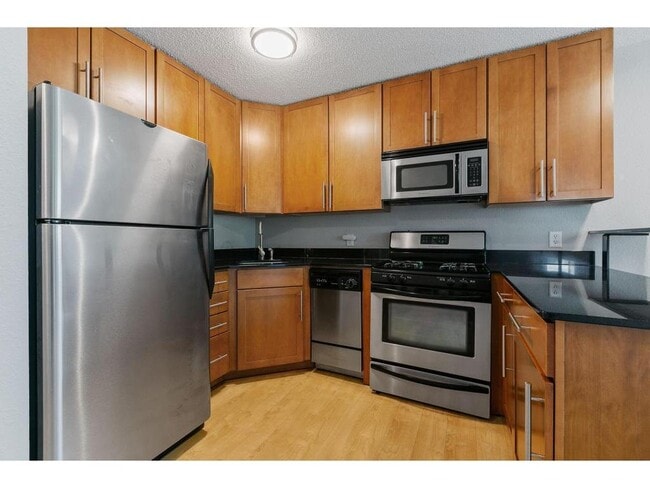 Building Photo - 2530 1st Ave S