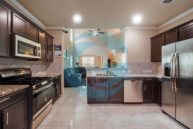 Kitchen Area - 5844 Bindweed St