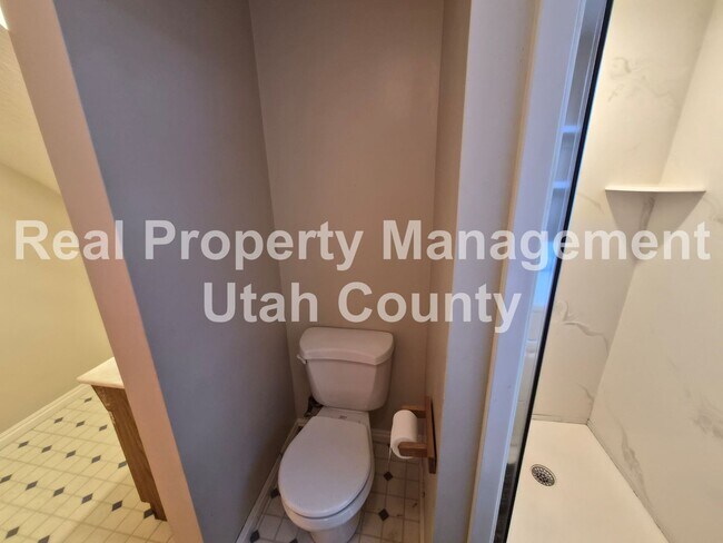 Building Photo - Great Lehi Home