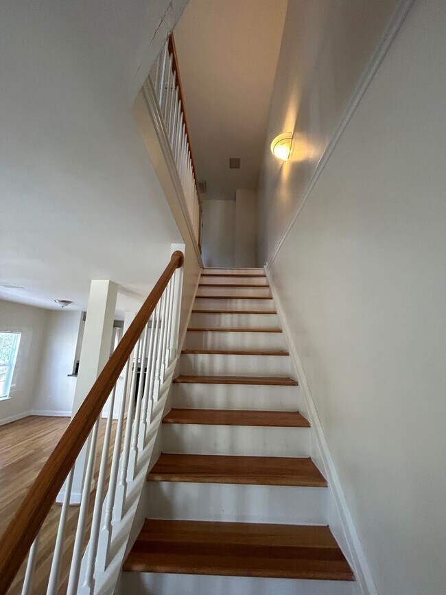Building Photo - 168 Canal Pl Cir