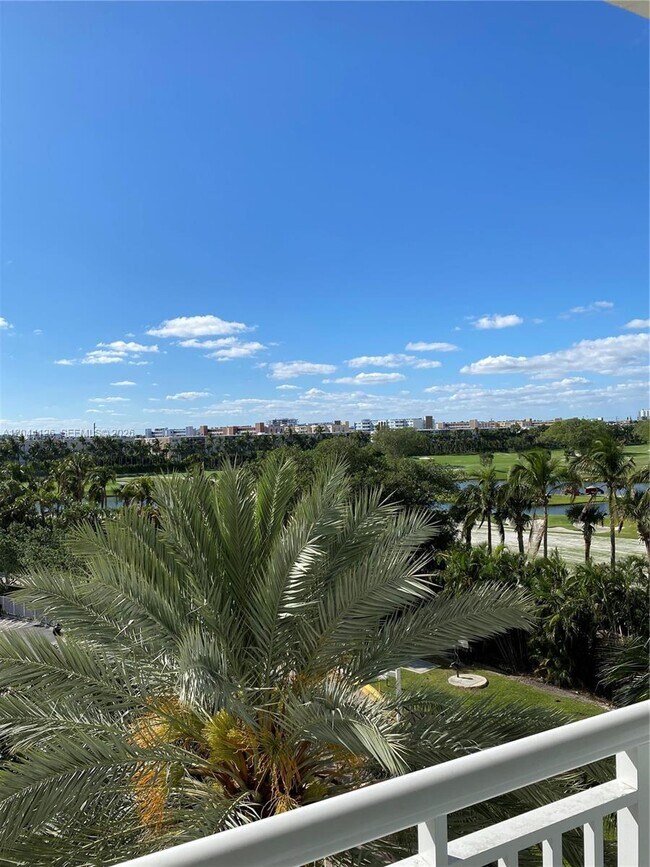 Building Photo - 1745 E Hallandale Beach Blvd