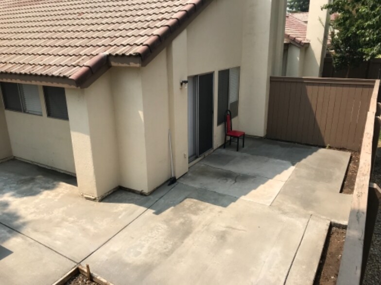 Building Photo - 3700 Tully Rd