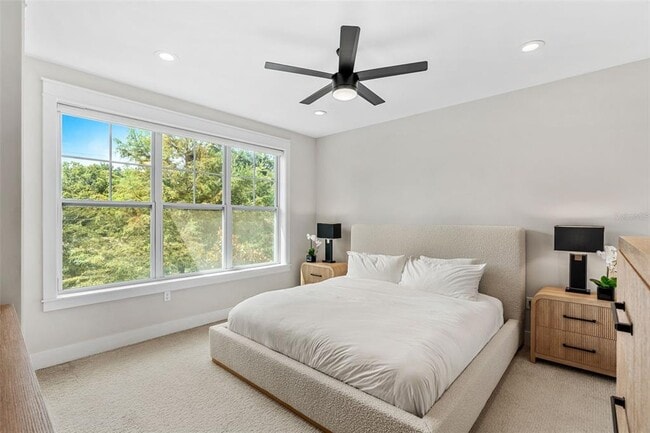 Building Photo - 1275 Michigan Ave