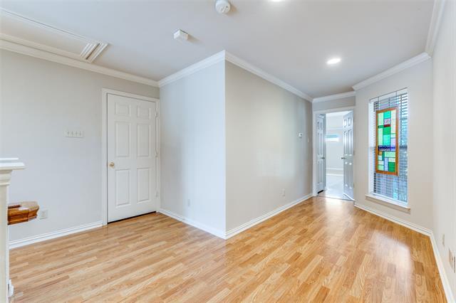 Building Photo - 6358 Llano Ave