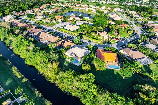 Building Photo - 20376 Hacienda Ct