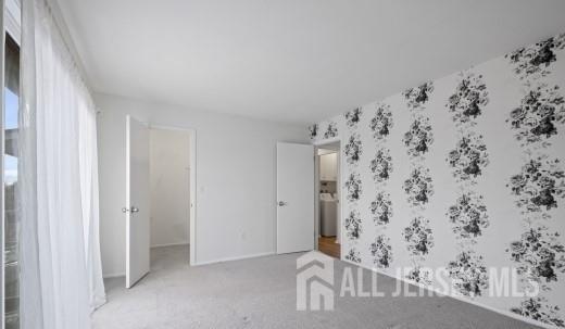 Building Photo - 1406 Spruce Hills Dr