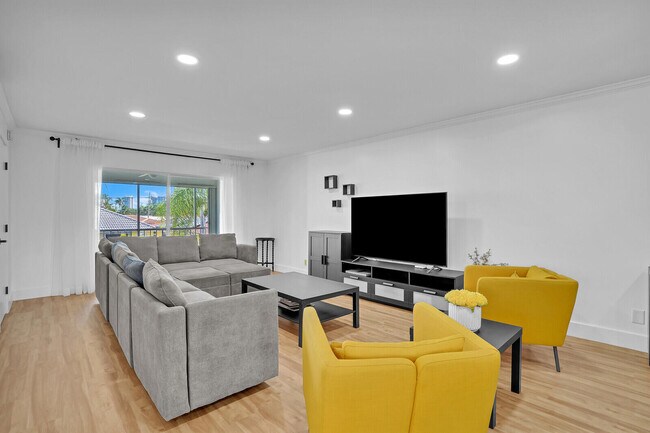 Building Photo - 1210 Sugar Sands Blvd