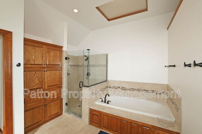 Building Photo - 8107 Progress Dr