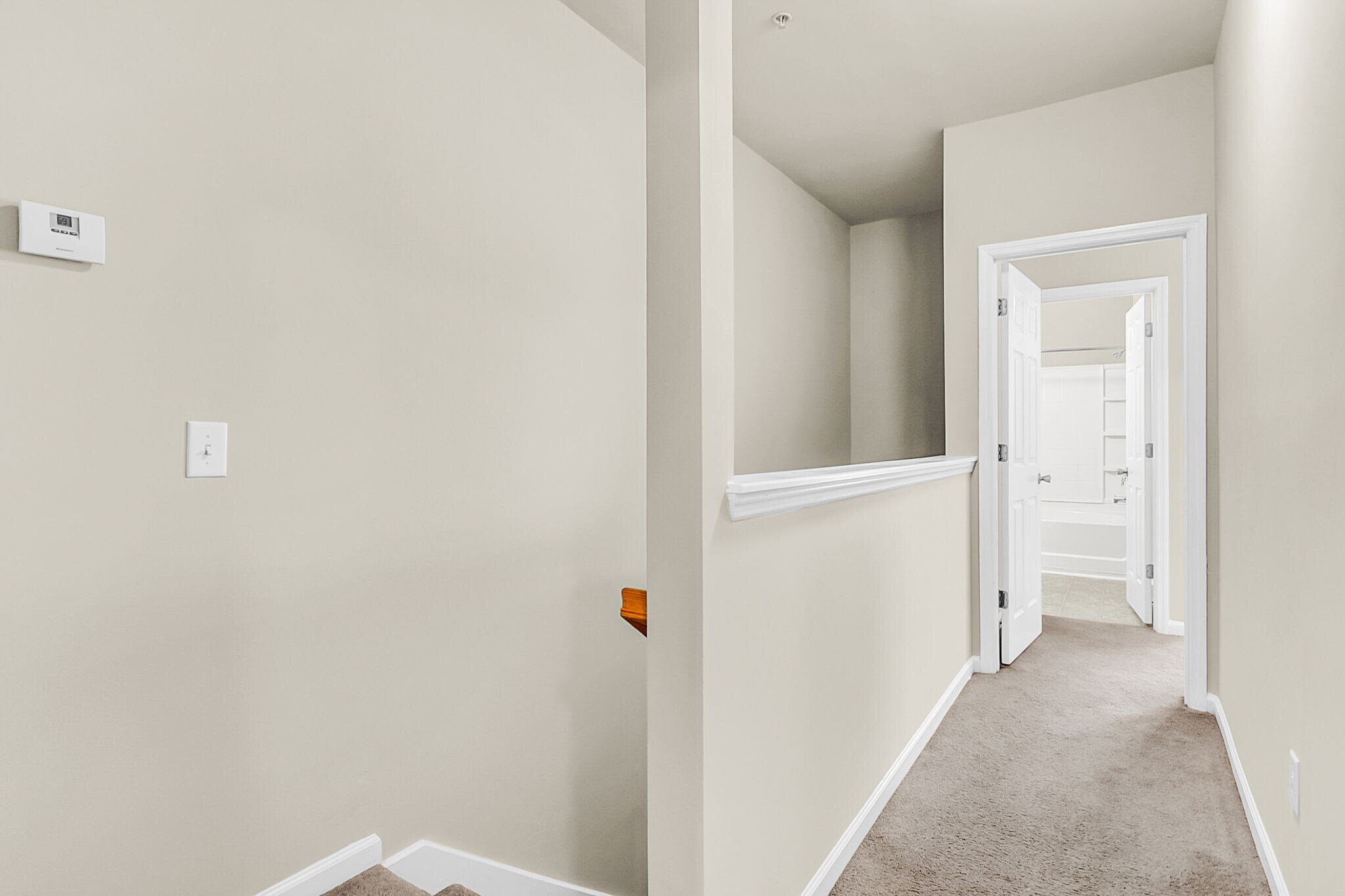Building Photo - 4668 Palm View Cir