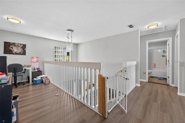 Building Photo - 1202 Cumbrian Lakes Ct
