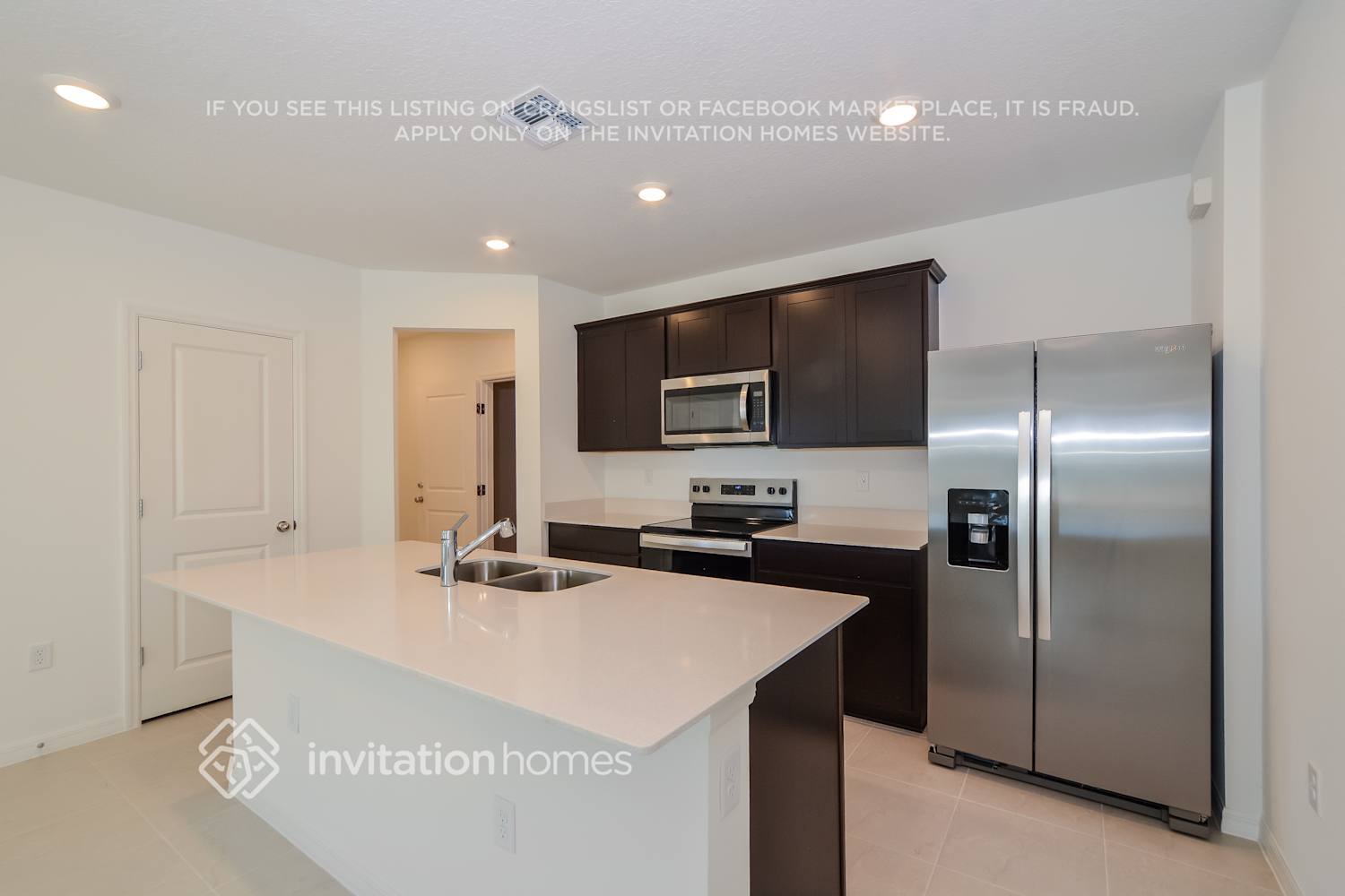 Building Photo - 5797 Sagebrush Aly