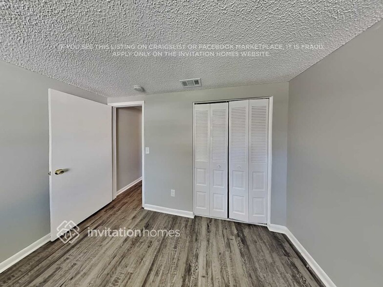 Building Photo - 7002 Almendariz Way