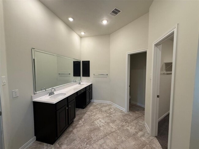 Building Photo - 7014 Limestone Cir