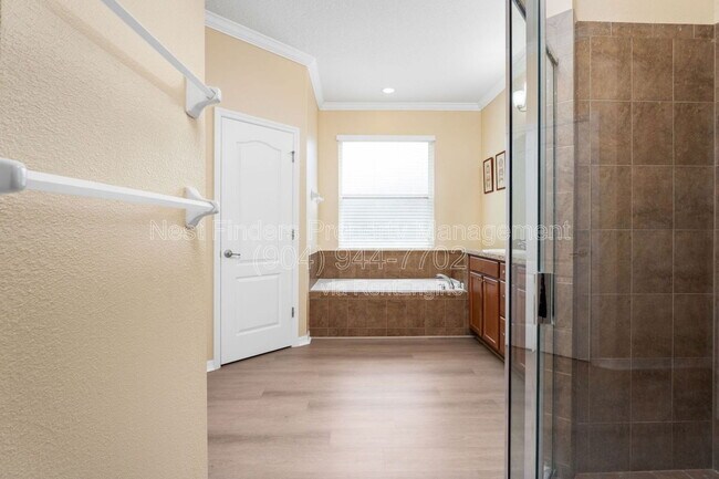 Building Photo - 409 Los Caminos Street