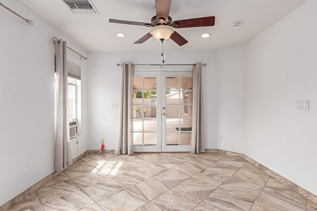 Building Photo - Single Level Pool Home Available Now