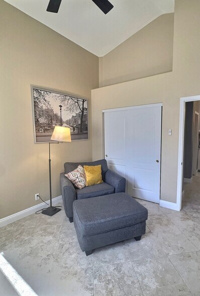 Building Photo - 8245 Ruby Mountain Way