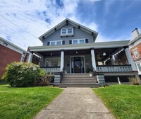 Building Photo - 50 Montcalm St