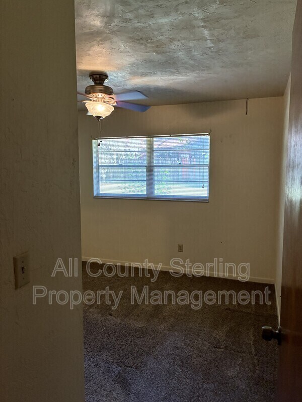 Building Photo - 4501 SW 71st Terrace