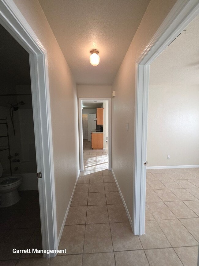 Building Photo - 1707 Taylor St