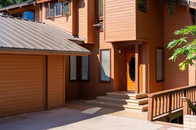 Building Photo - 714 Passiflora Ave