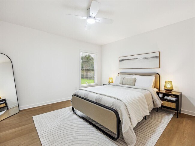 Building Photo - 5807 Shoalwood Ave