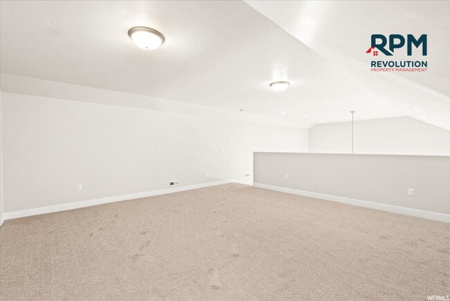 Building Photo - Charming 3-Bedroom Haven with 2 Baths and ...