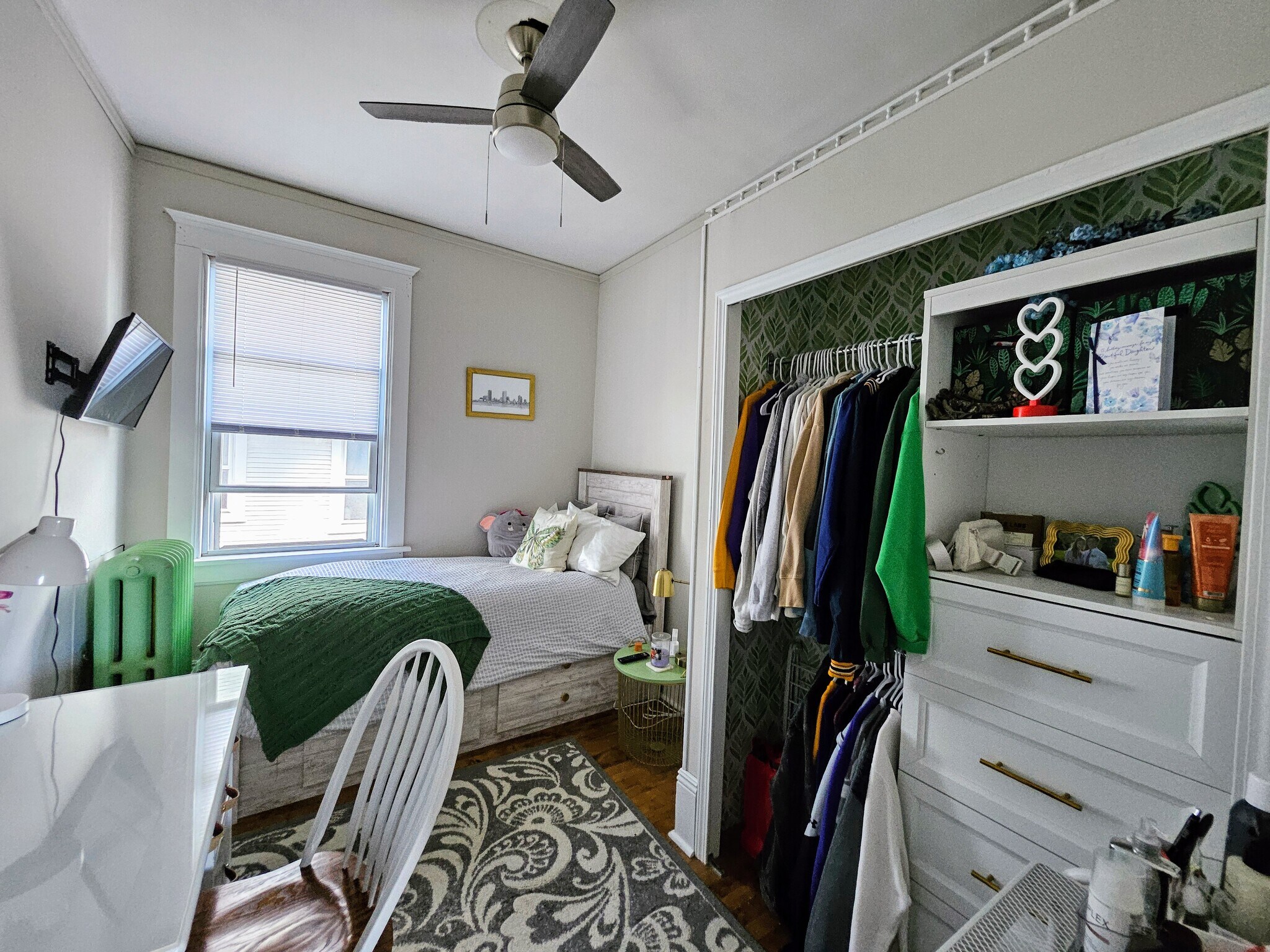 Building Photo - 3019 N Frederick Ave