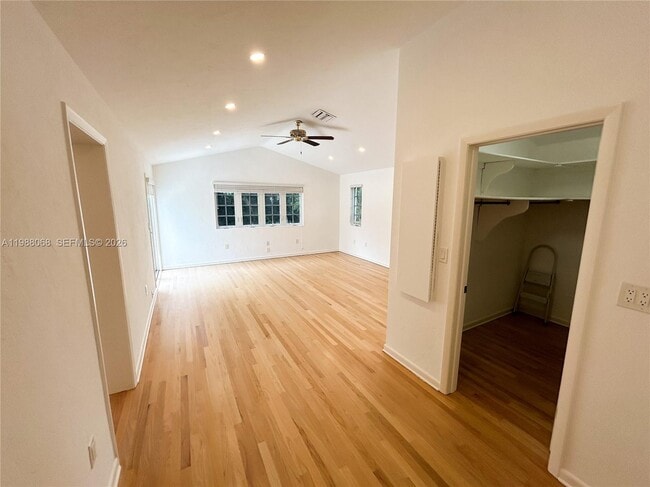 Building Photo - 2504 Alhambra Cir