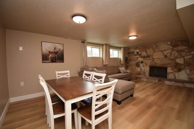 Building Photo - Updated 5 Bed West Valley Gem with Great Layout & Outdoor Living Space!!