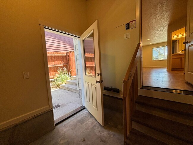 Building Photo - c792