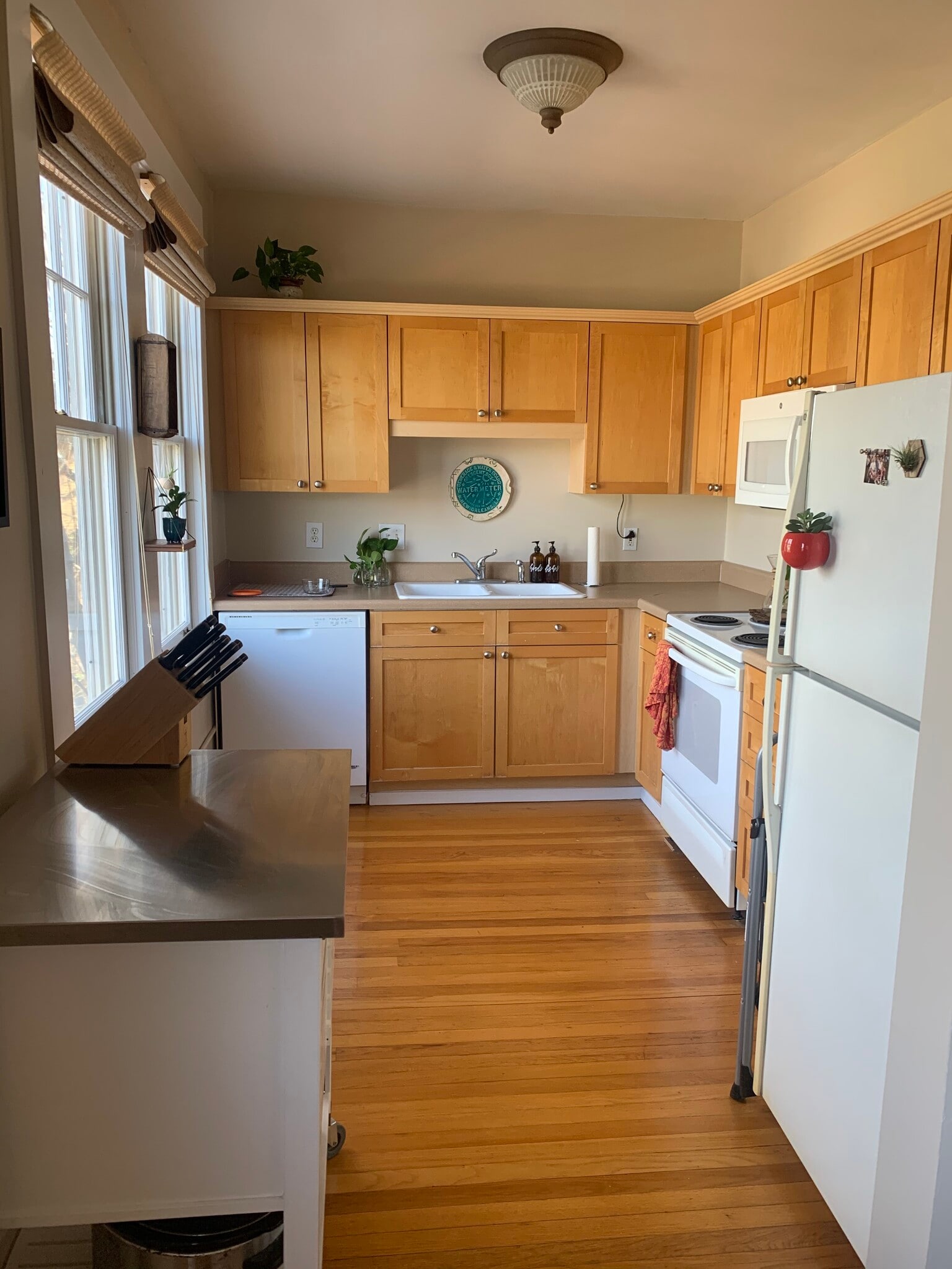kitchen - 1028 Saint Charles Ave. NE Apt. # 7