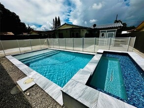 Building Photo - 1543 SW 74th Ct