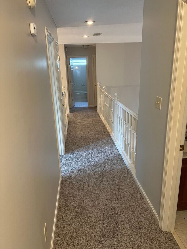Building Photo - 8294 Floral Spring Dr