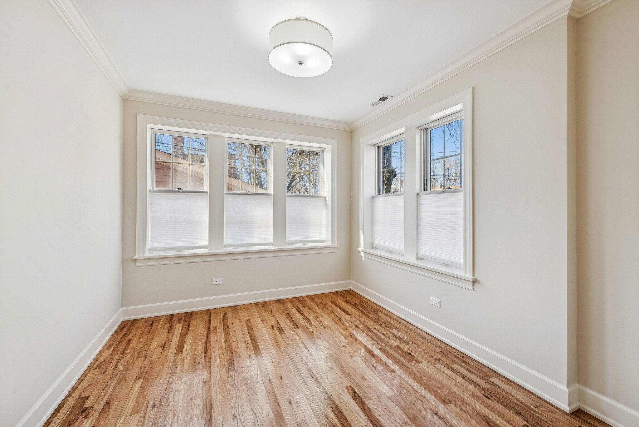 BEDROOM #2 - 2705 W Ardmore Ave