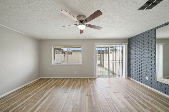 Building Photo - 13464 Castilian Dr