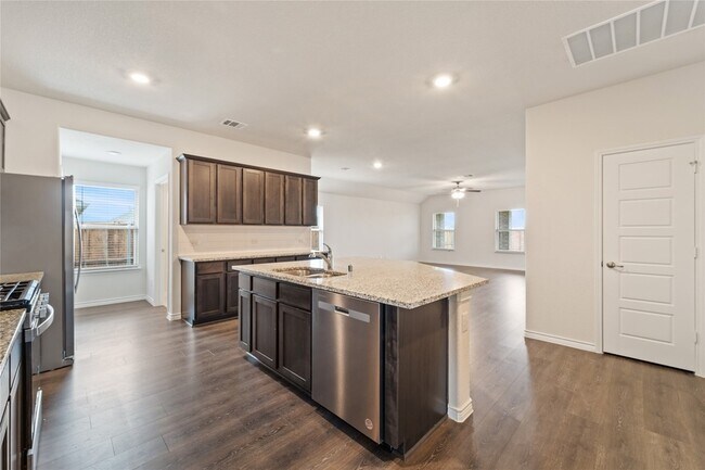 Building Photo - 745 John Adams Ct