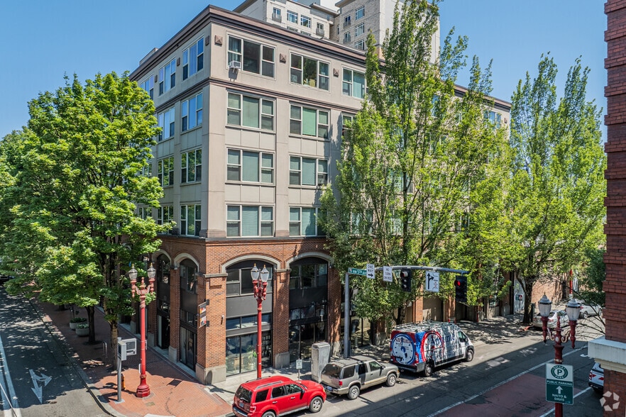 Building Photo - Fifth Avenue Place Apartments