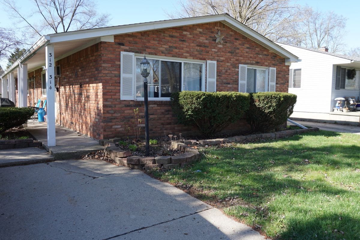 Building Photo - 314 Fairgrove St