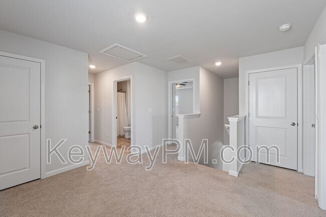 Building Photo - 1429 Deer Hollow Run
